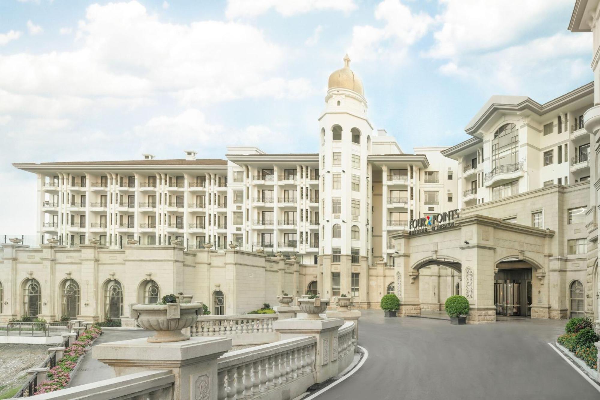 Four Points By Sheraton Yangjiang City Center Екстер'єр фото