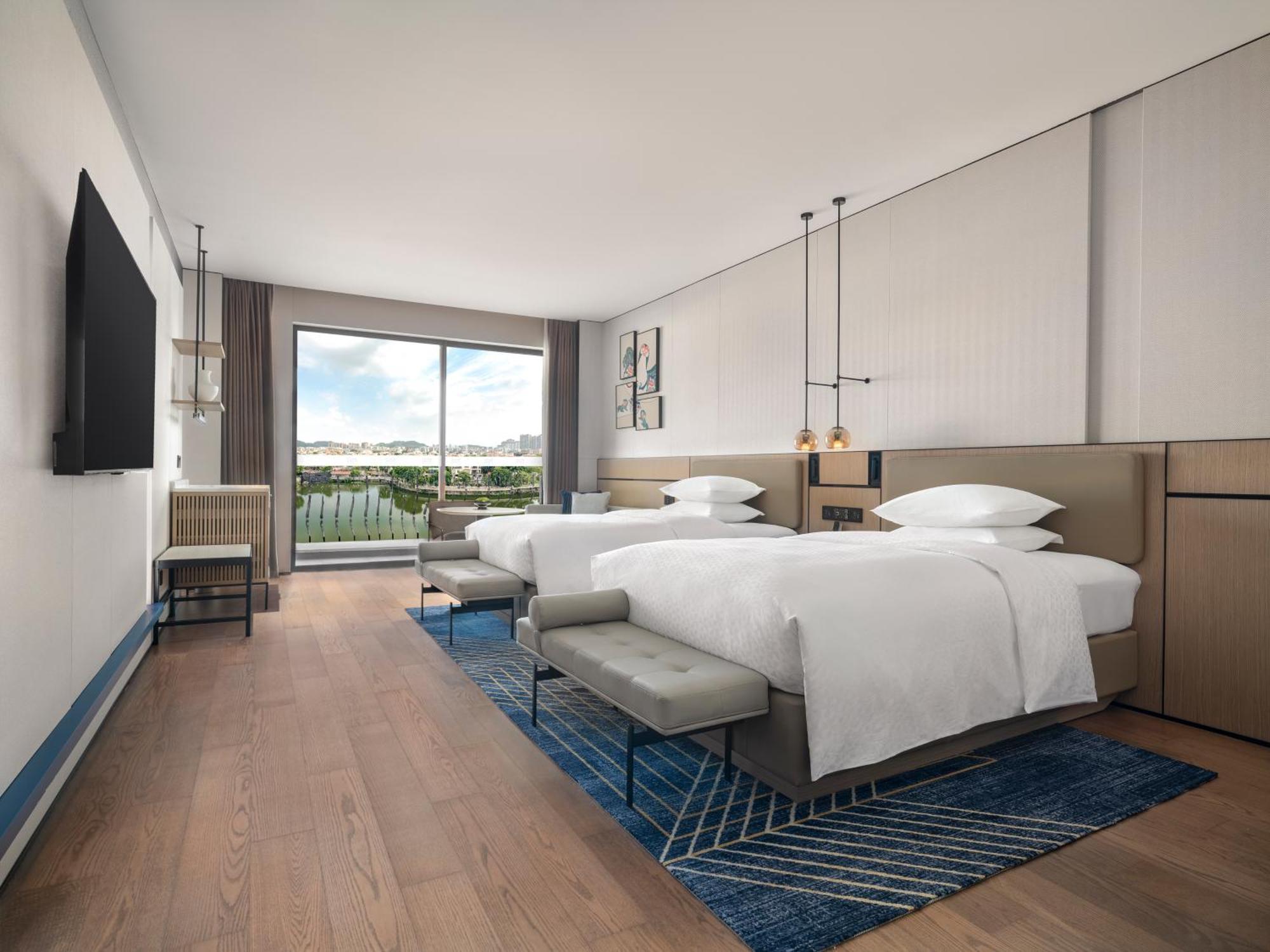Four Points By Sheraton Yangjiang City Center Екстер'єр фото