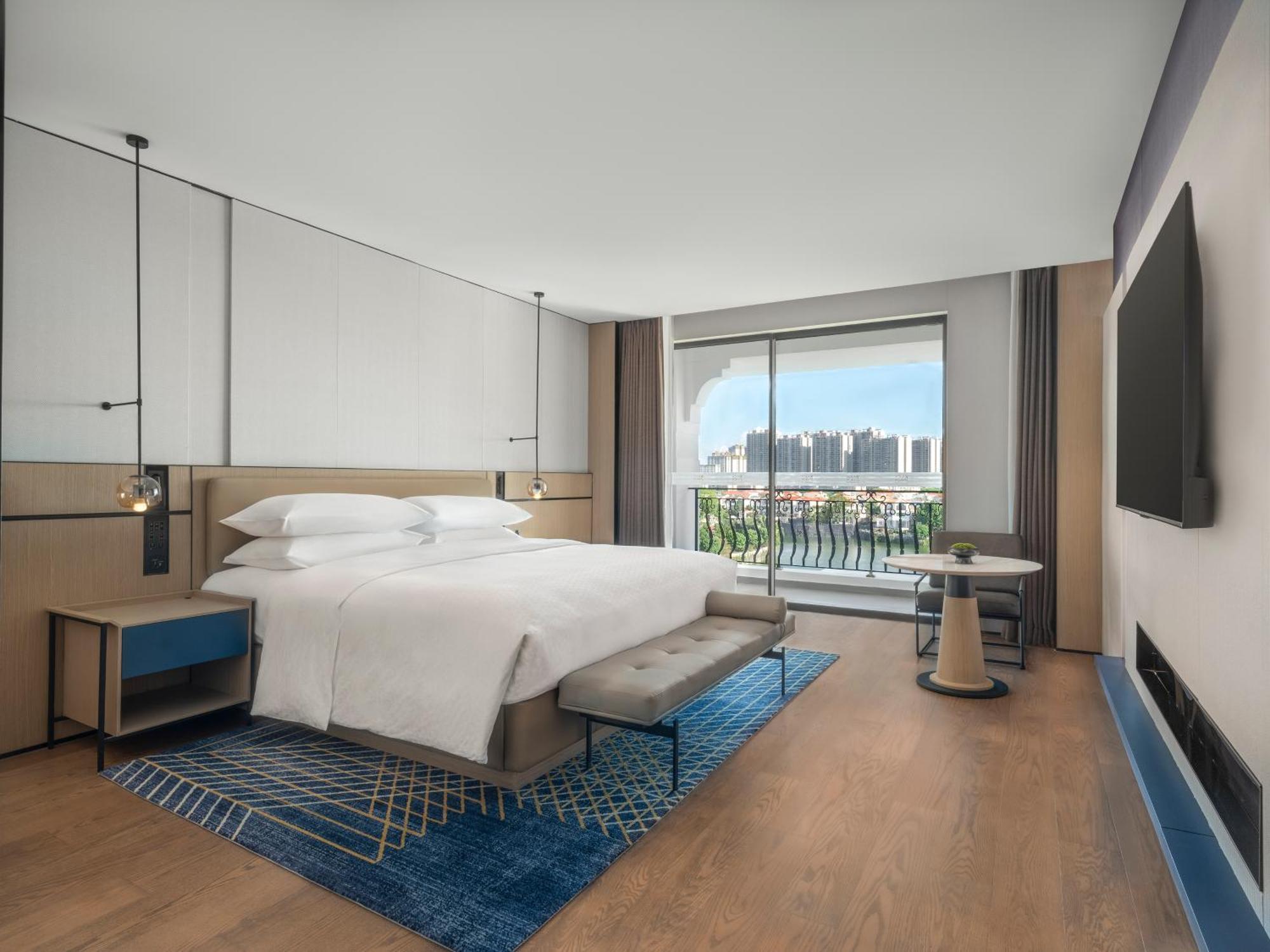 Four Points By Sheraton Yangjiang City Center Екстер'єр фото